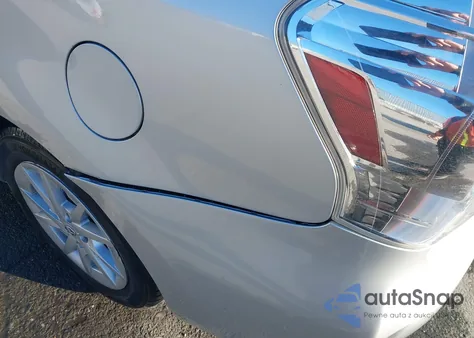 2014 Toyota Prius V Three z USA, uszkodzony, nr VIN JTDZN3EU2EJ011864